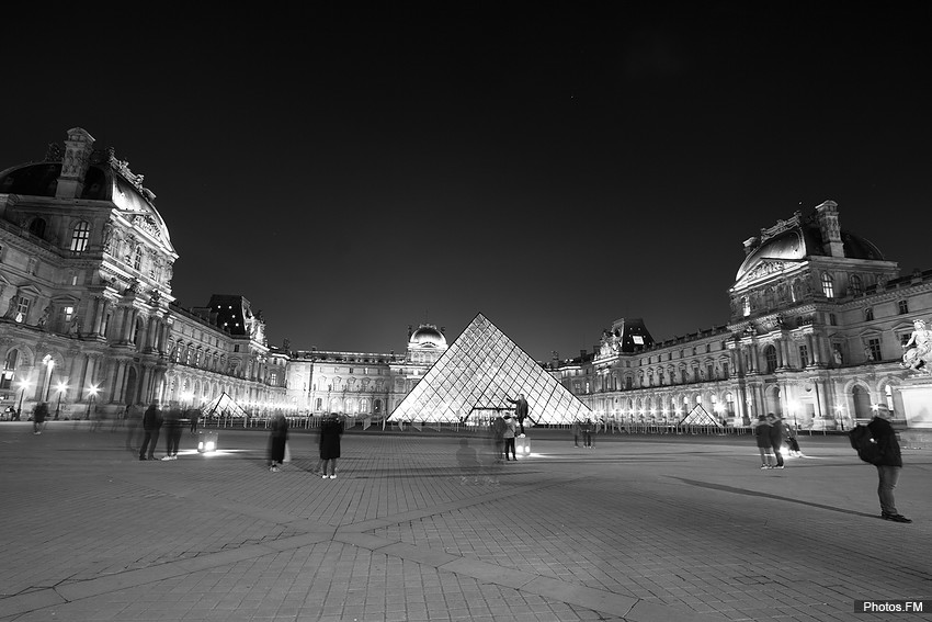 Les fantômes du Louvre