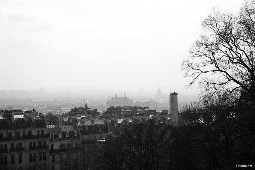 Paris dans la brume